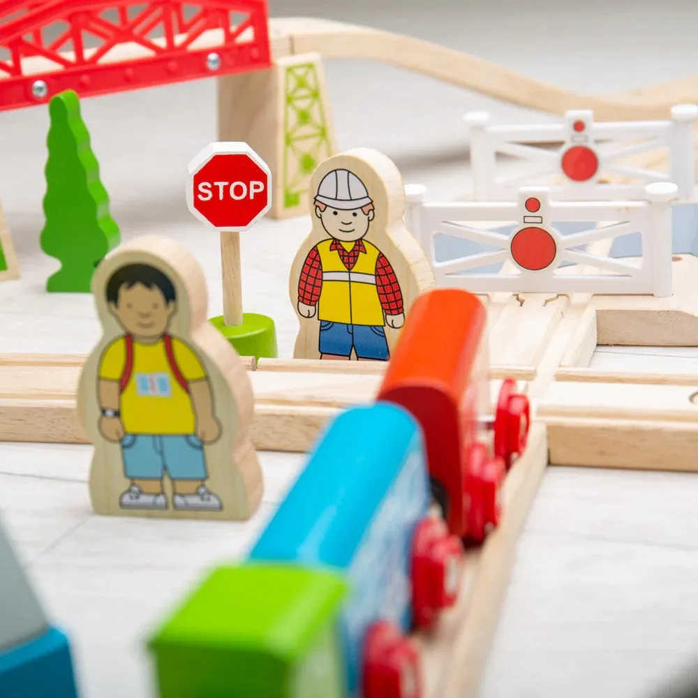 Bigjigs Town & Country Train Set