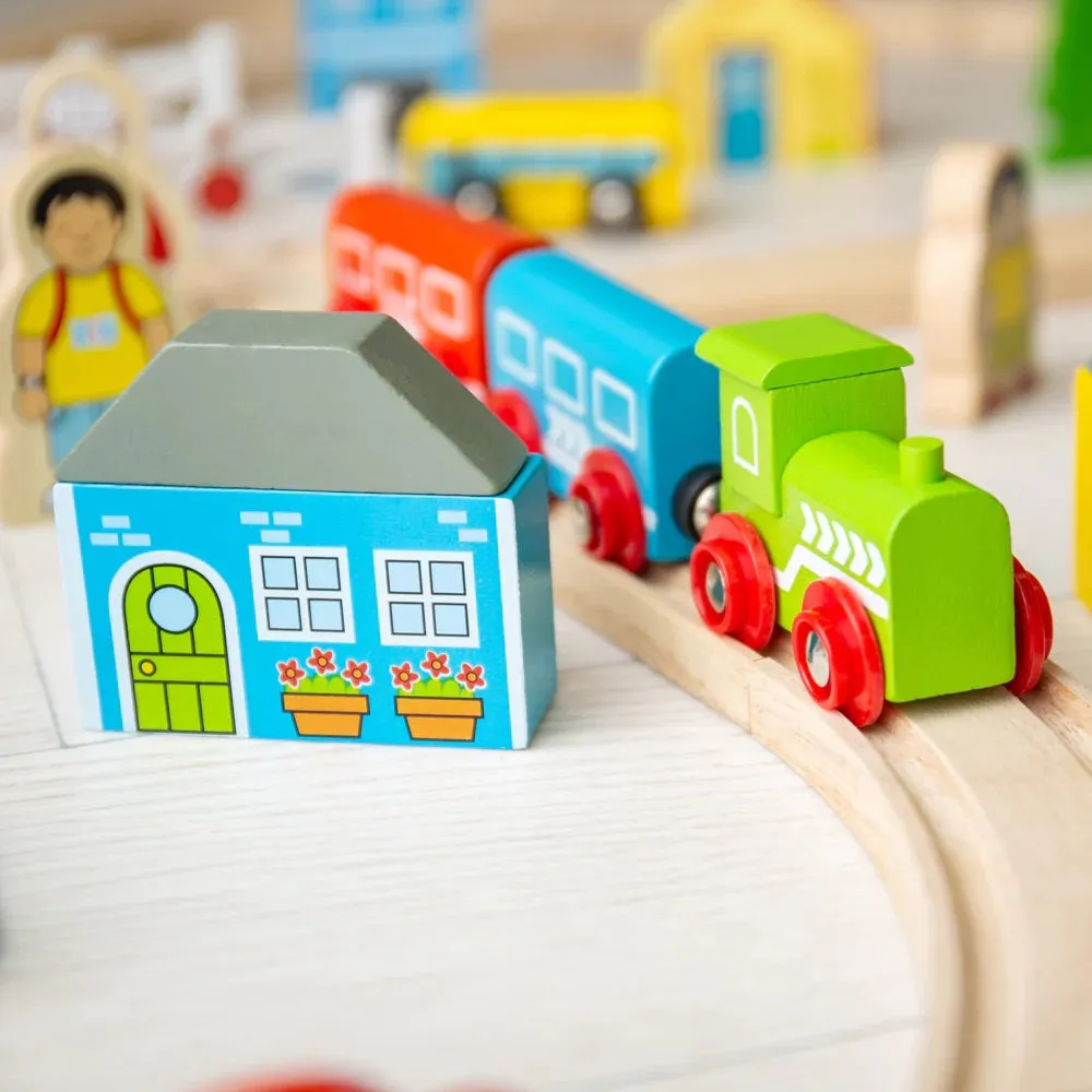 Bigjigs Town & Country Train Set