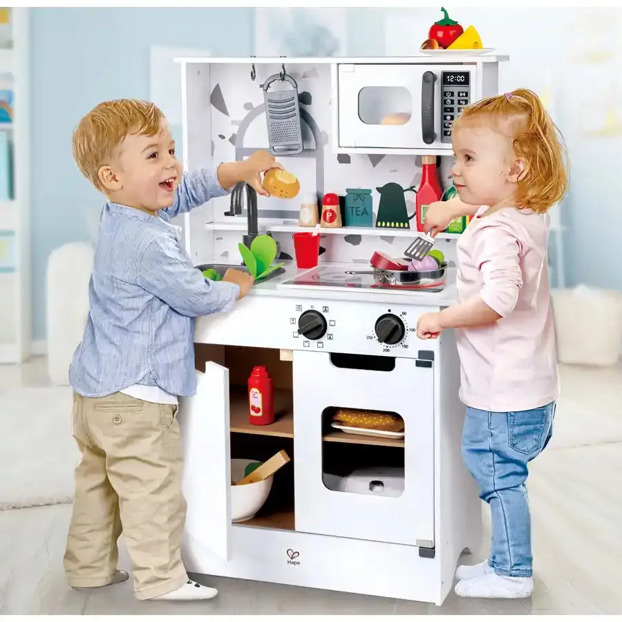 Hape Kitchen with Light and Sound (White)