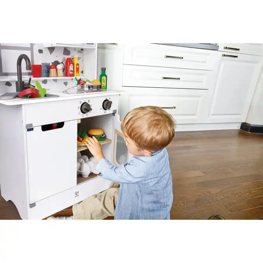 Hape Kitchen with Light and Sound (White)