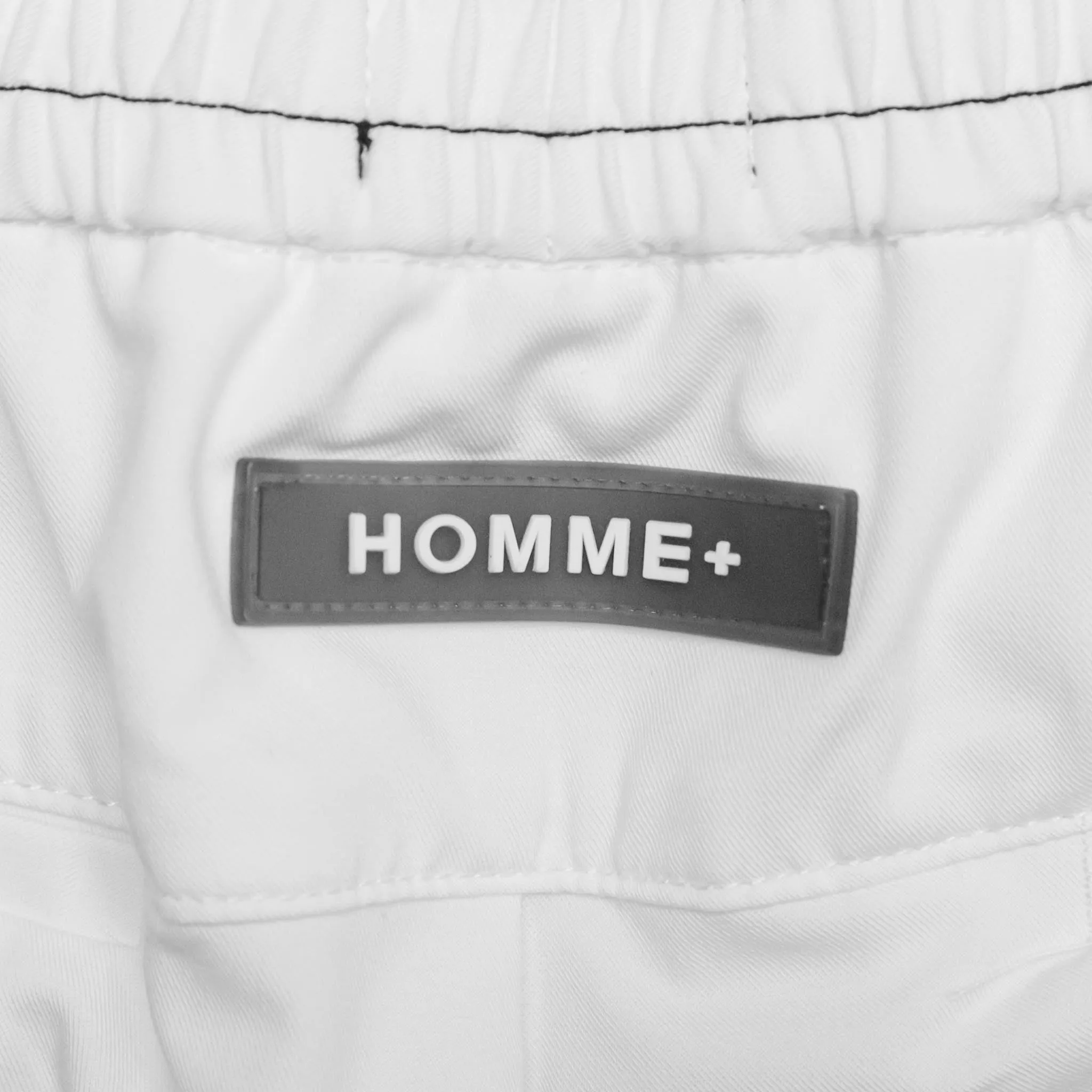 HOMME  Contrast Stitch Cargo Shorts White