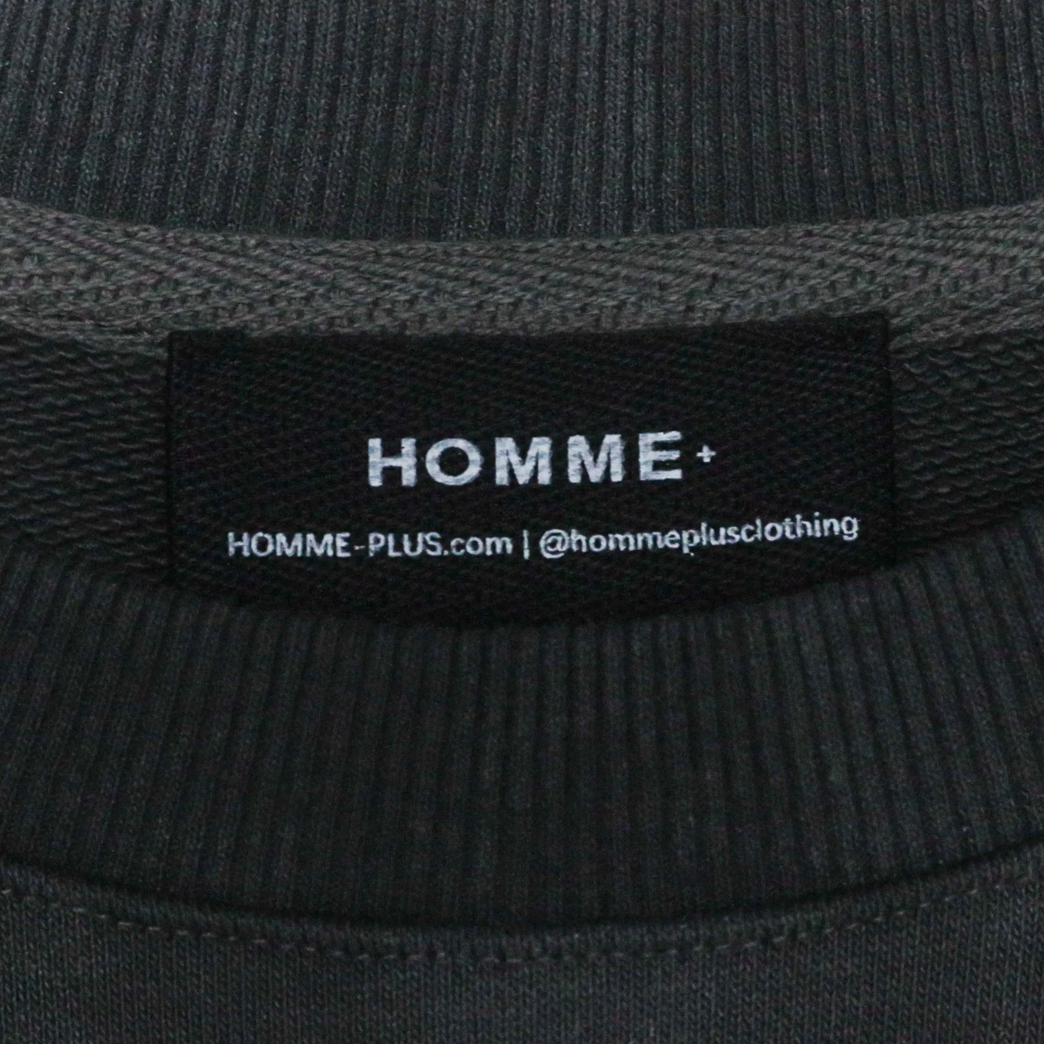 HOMME  Old English Acid Wash Tee Charcoal