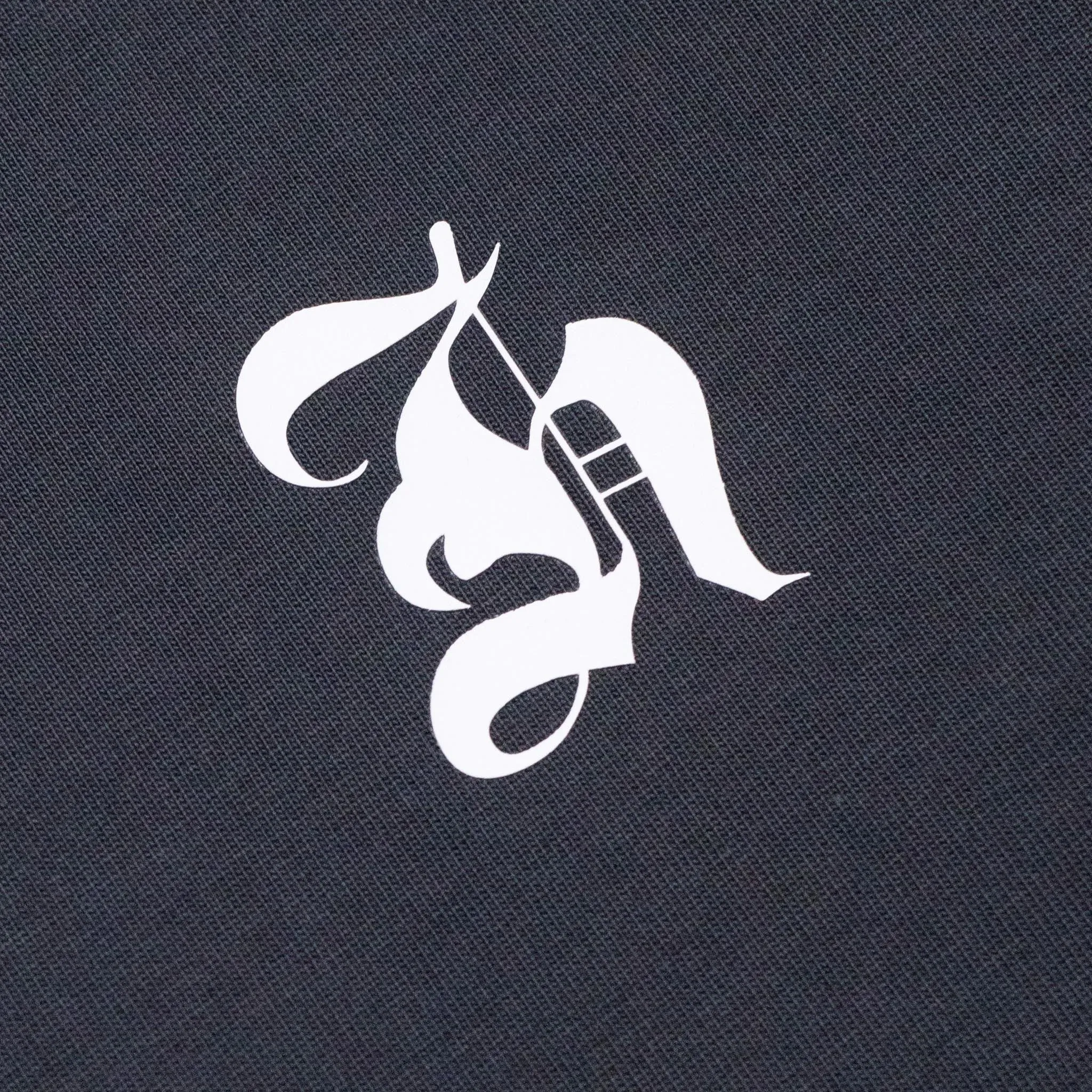 HOMME  Old English Script Tee Charcoal