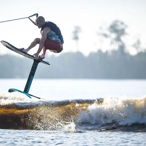 Hyperlite Shuttle w/ Booster 1300 Foil Kit