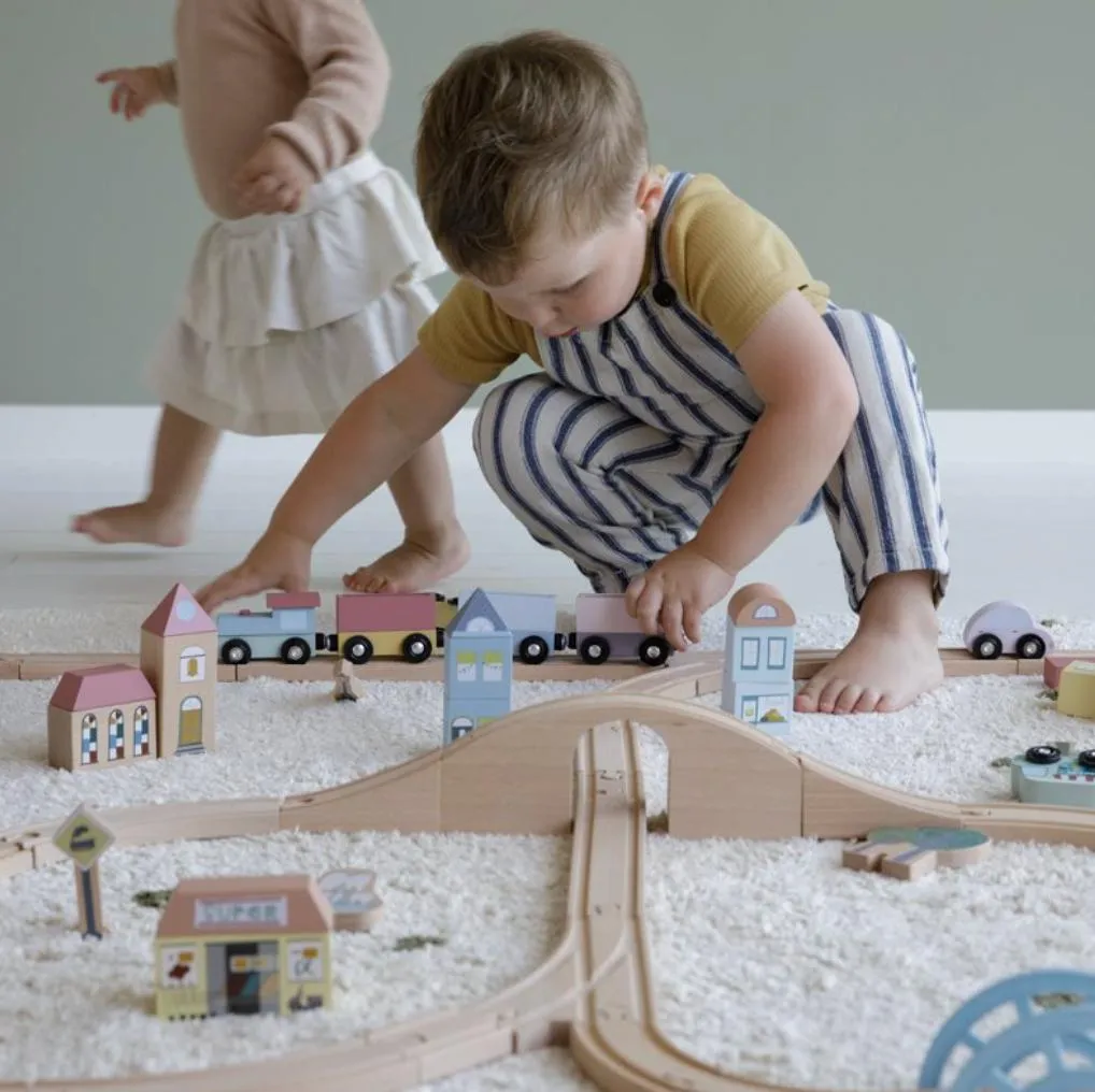 Little Dutch, XL Wooden Train Set Starter Kit